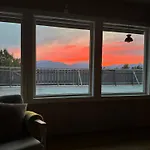 Floor With Great View *